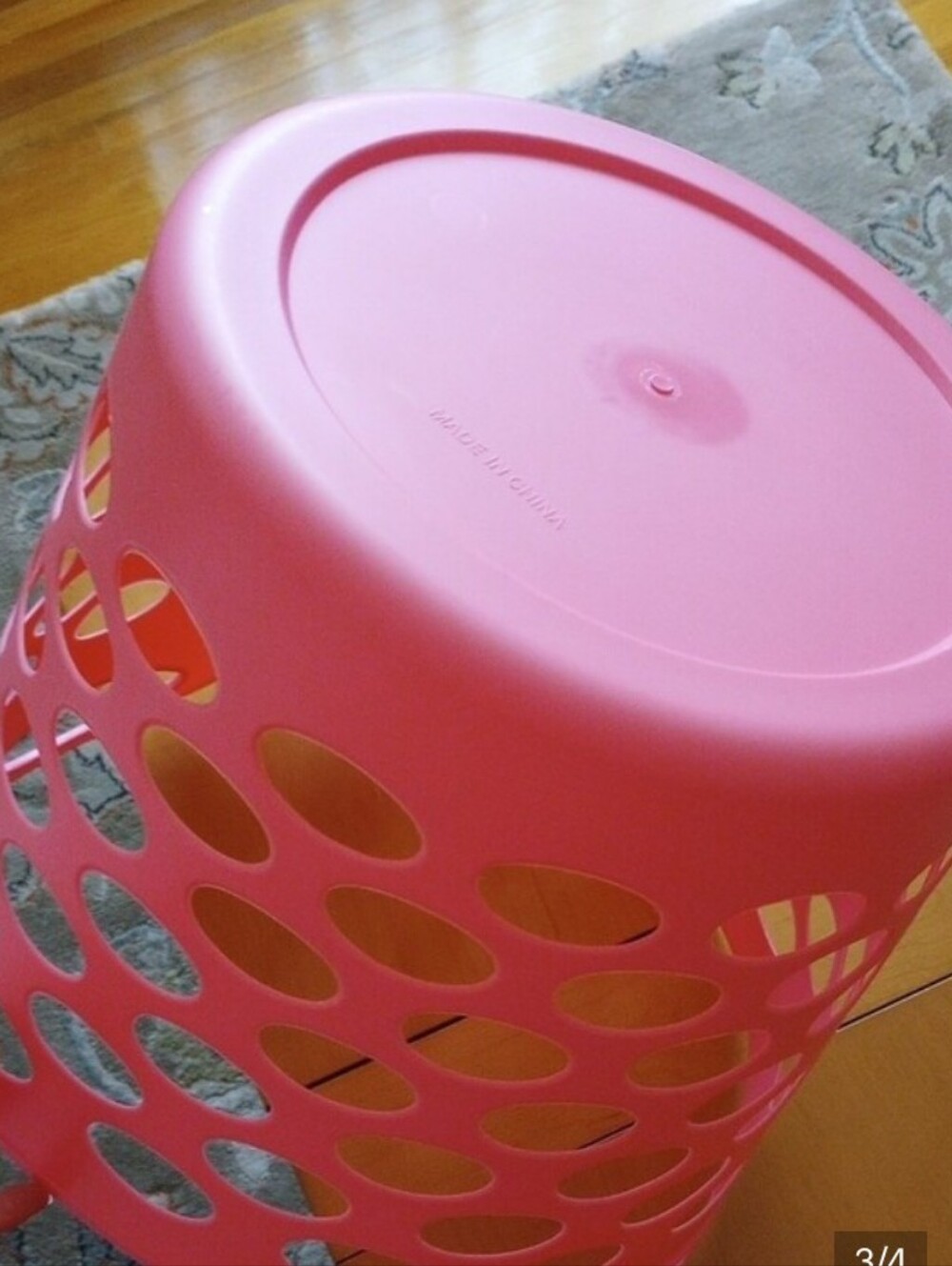 Set of Three Plastic Laundry Baskets - All Brand New!!! - Picture 7 of 8